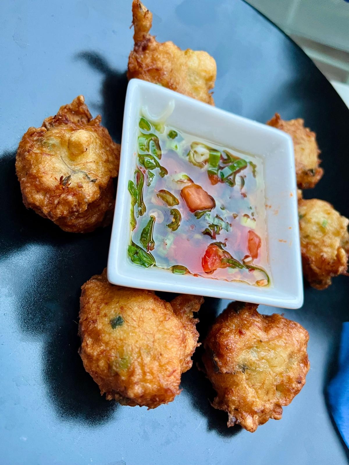 Accras de morue antillais sauce créole